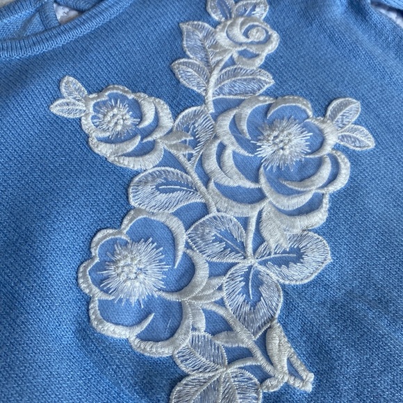 JANIE AND JACK - Blue and White Sweater and Pant Set - size 4 - Picture 3 of 8